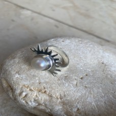 Here Comes The Sun Pearl Ring (Silver)